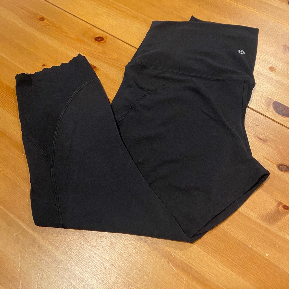 Lululemon Scalloped Align Leggins